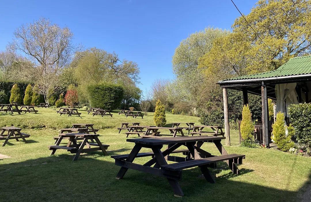 The Trusty Servant Inn-1